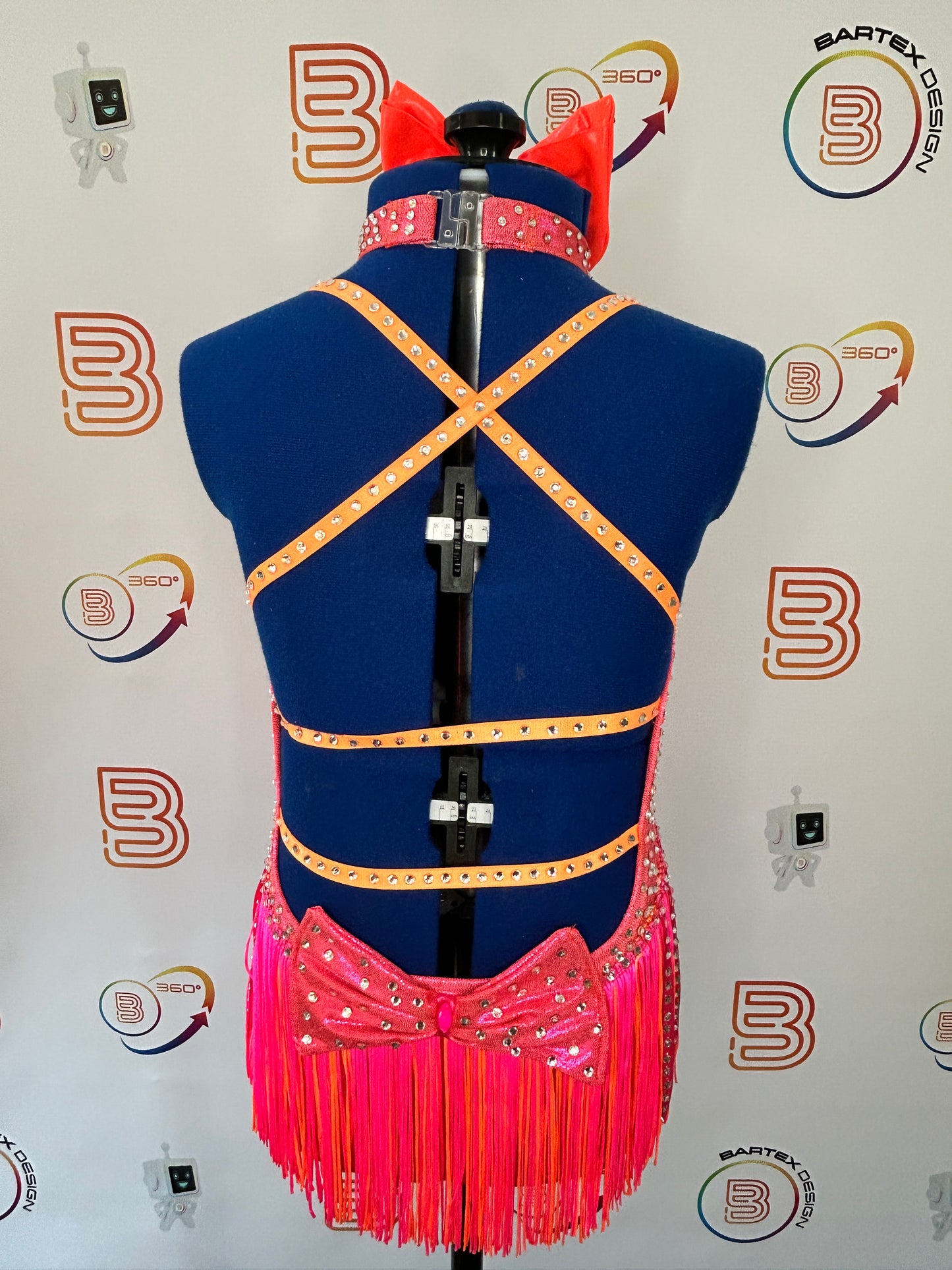 Orange Shine Costume – approx. Age 8