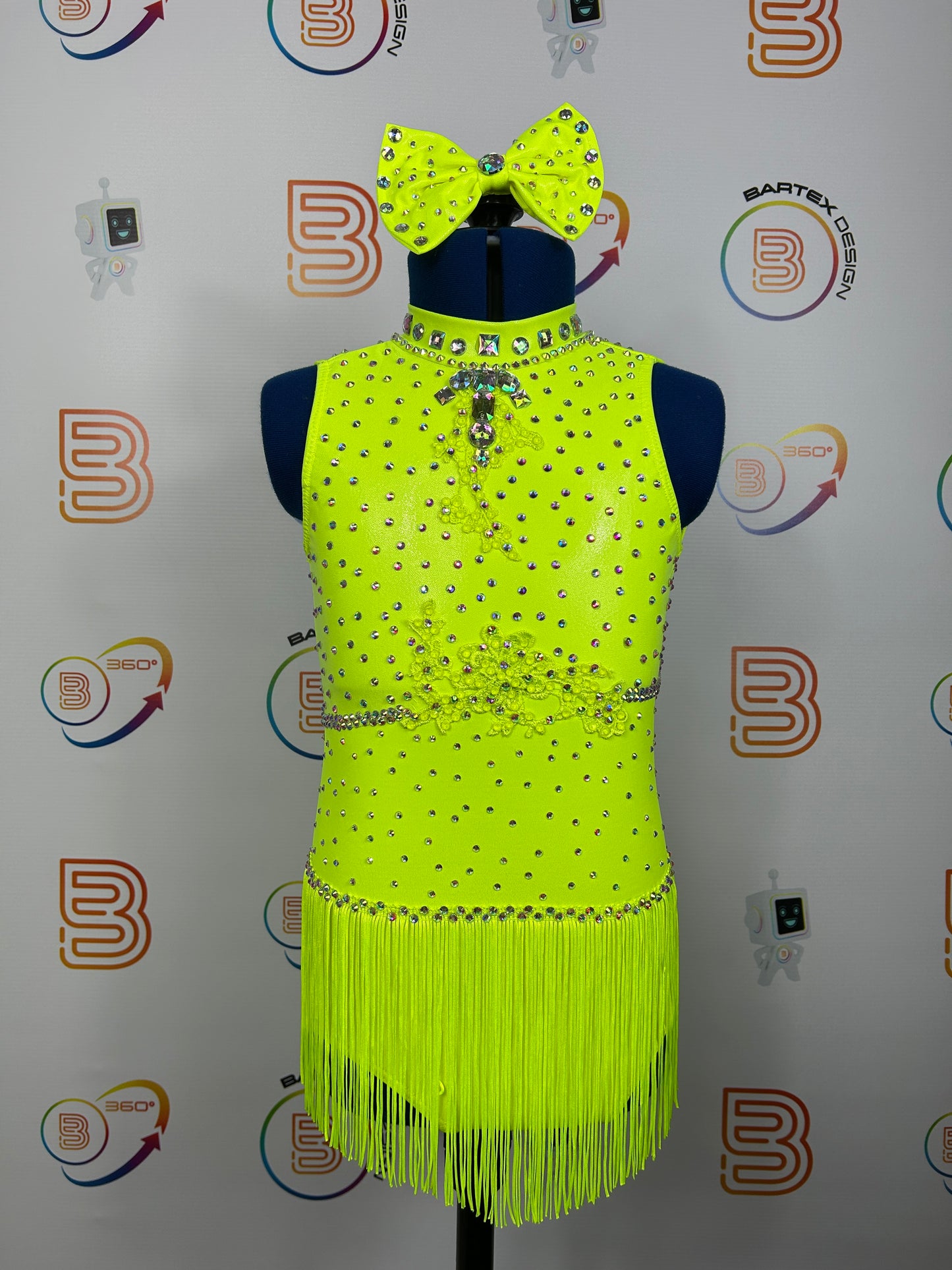 Bright Yellow Costume – approx. Age 6