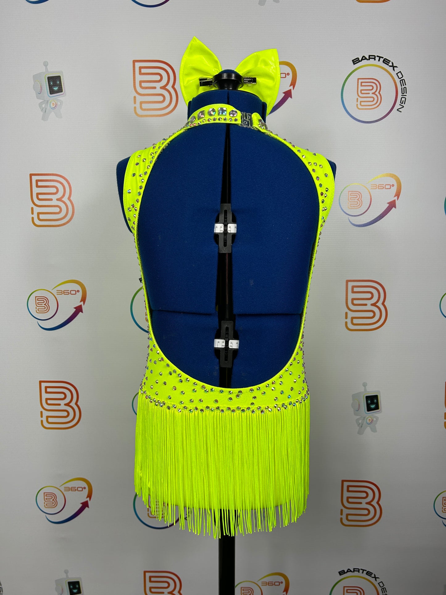 Bright Yellow Costume – approx. Age 6